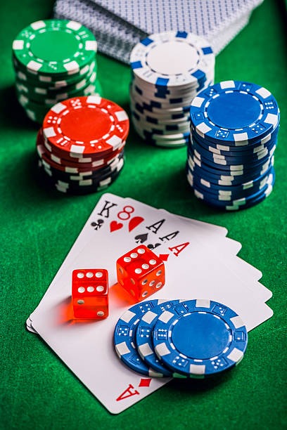 arwanaslot platform overview showing live dealer studio, sportsbook, slots, and esports